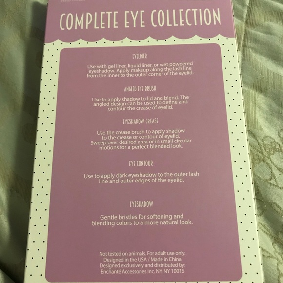 New Beauty Concepts Brush Set - Picture 2 of 2